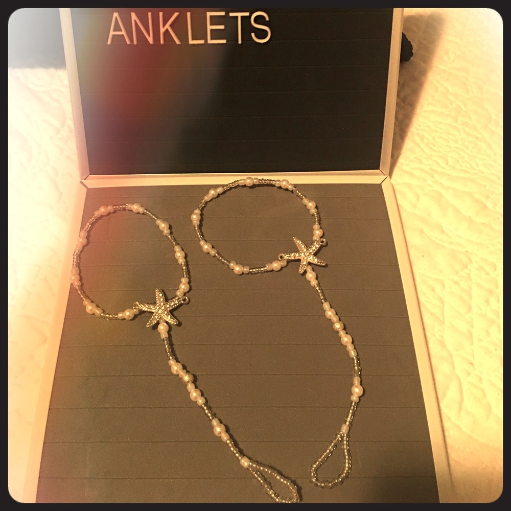 BOGO 1/2 Pearl & Rhinestone Starfish Beach Sandals